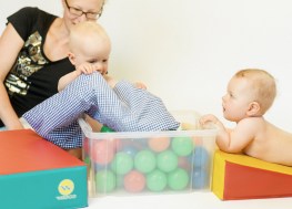 110819_Pekip_0741-9Monate ff.jpg